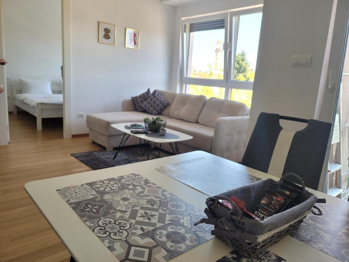 Apartmani Kastel Banja Luka Ngoại thất bức ảnh