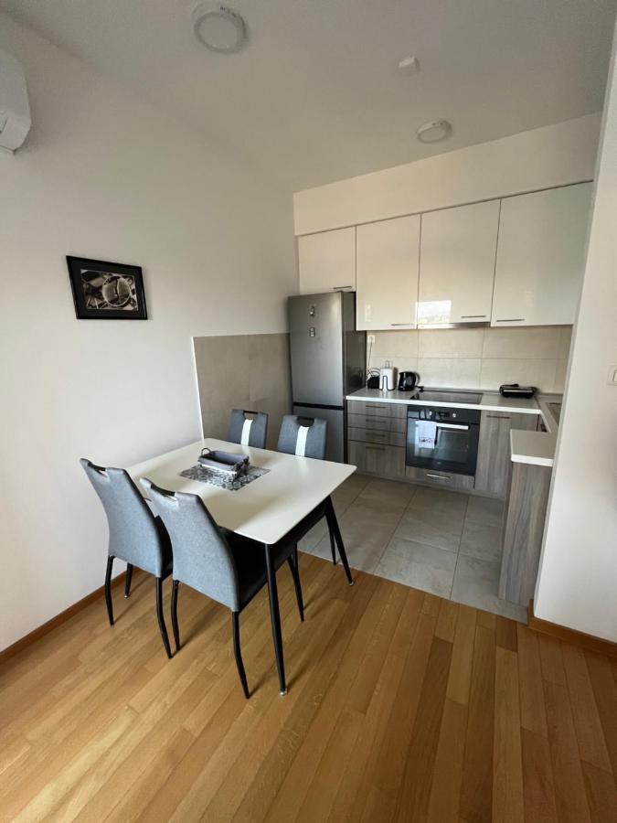 Apartmani Kastel Banja Luka Ngoại thất bức ảnh