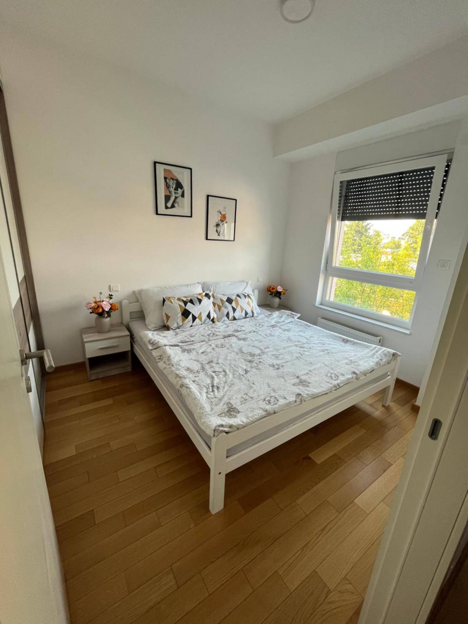Apartmani Kastel Banja Luka Ngoại thất bức ảnh
