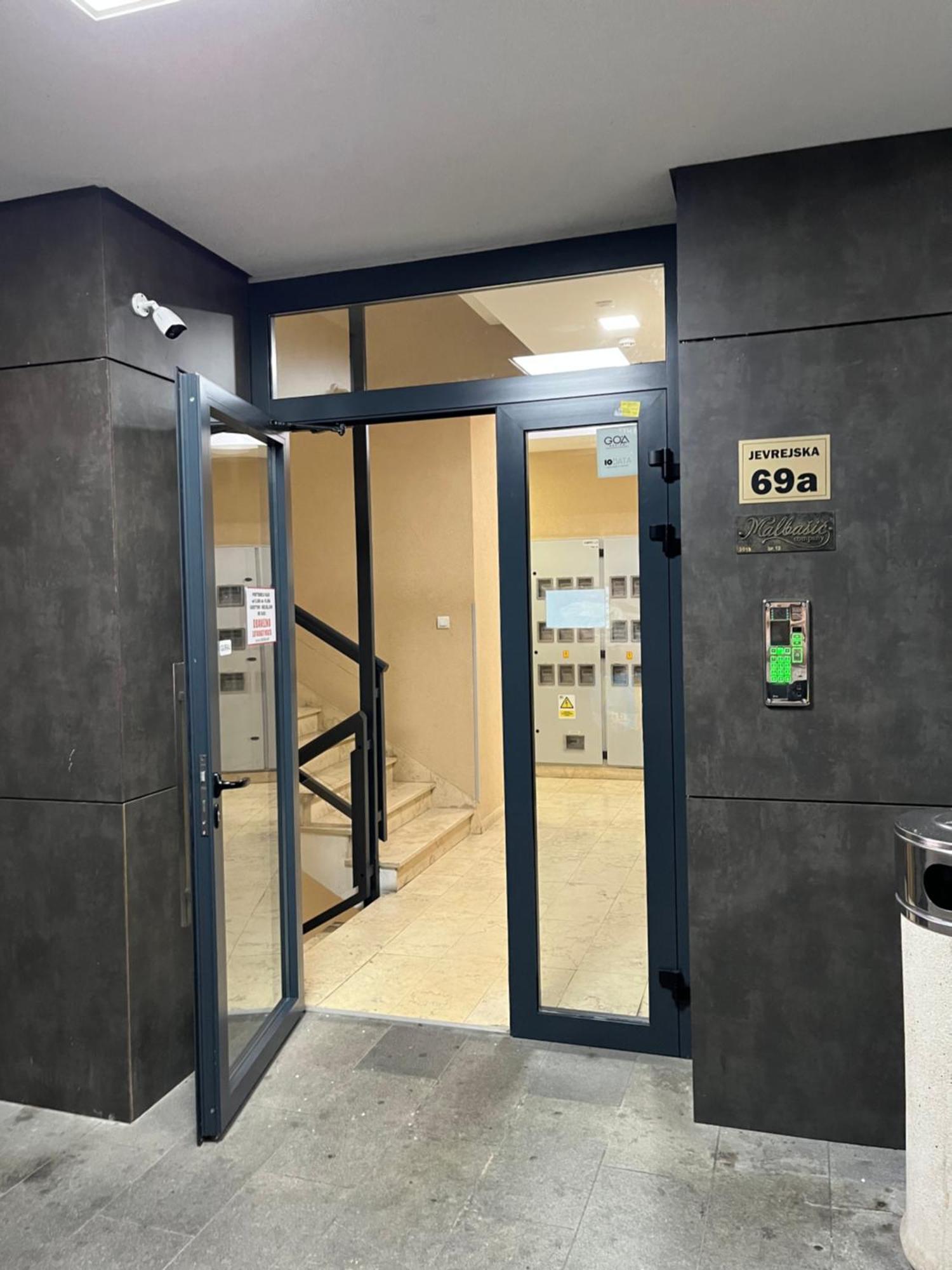 Apartmani Kastel Banja Luka Ngoại thất bức ảnh